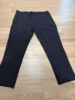 Classic Black Men's Dress Pants - Smart Professional Fit